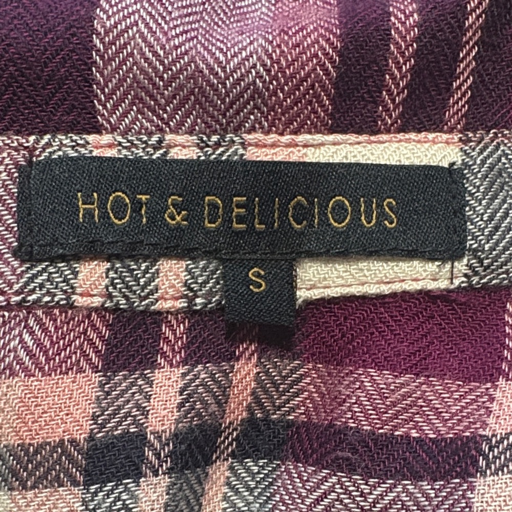 Hot & Delicious Checkered Fashion Accessory